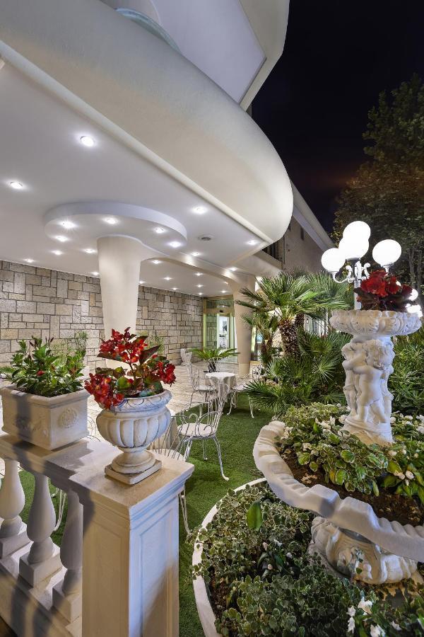 Ariminum Hotel Ρίμινι Εξωτερικό φωτογραφία
