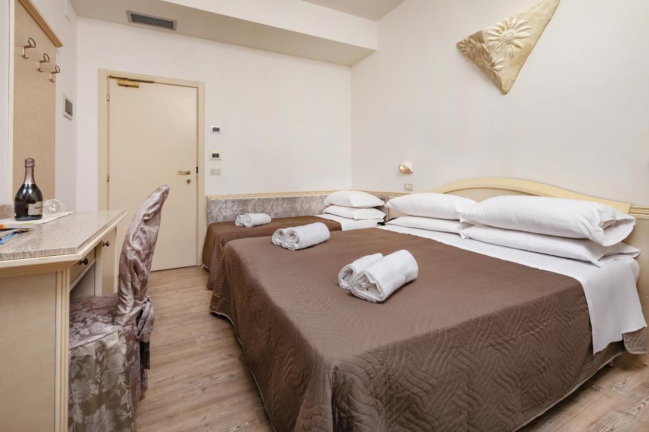 Ariminum Hotel Ρίμινι Εξωτερικό φωτογραφία