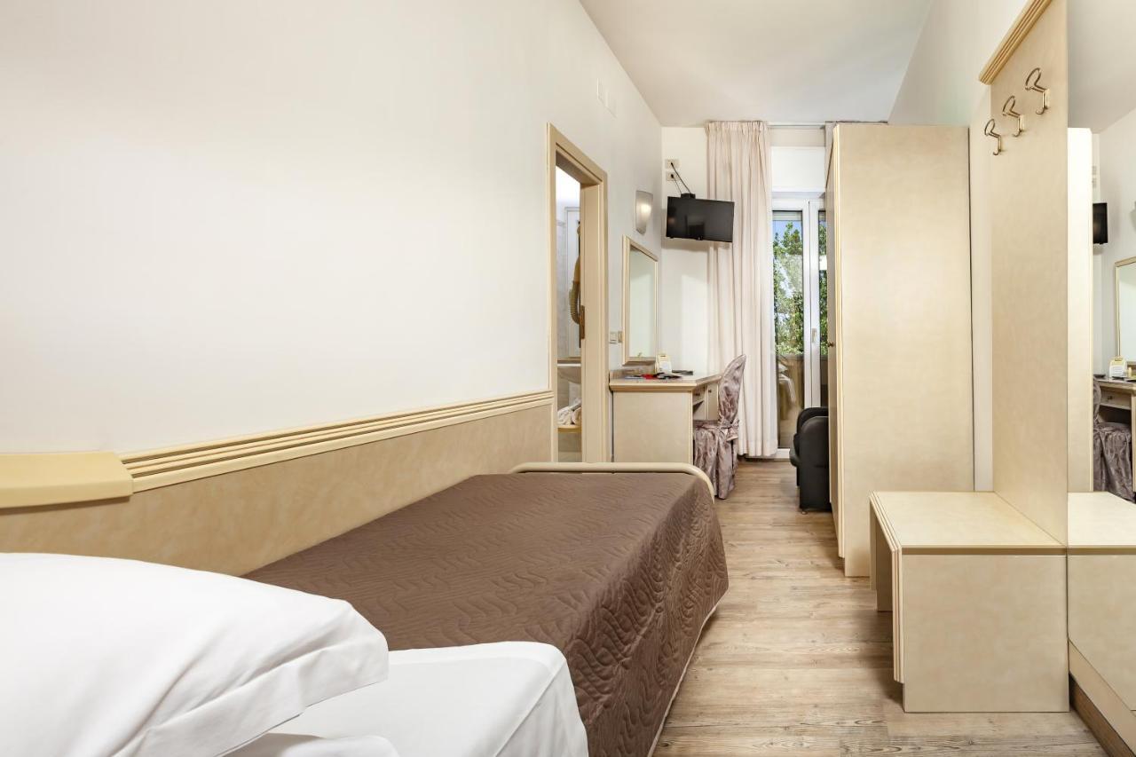 Ariminum Hotel Ρίμινι Εξωτερικό φωτογραφία
