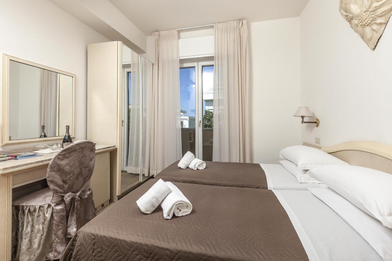 Ariminum Hotel Ρίμινι Εξωτερικό φωτογραφία