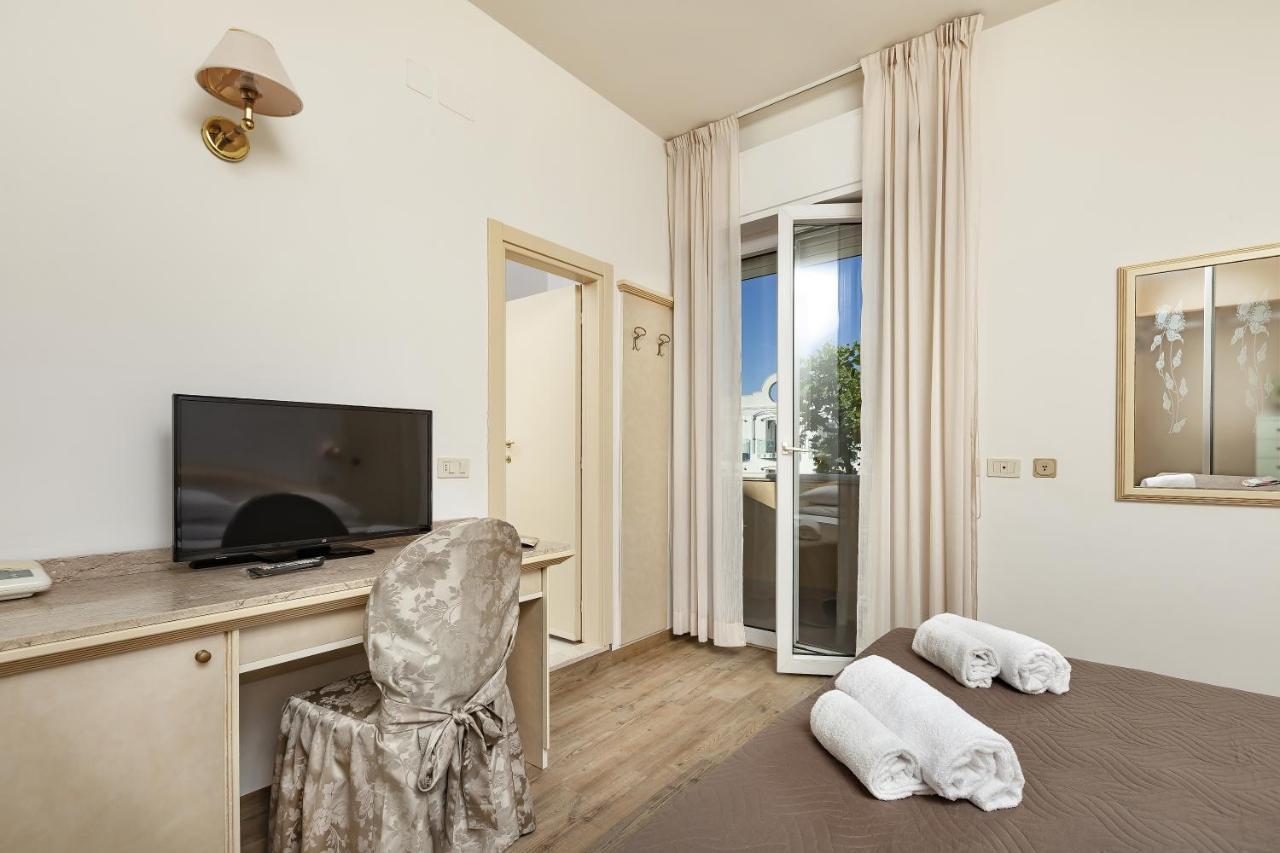 Ariminum Hotel Ρίμινι Εξωτερικό φωτογραφία